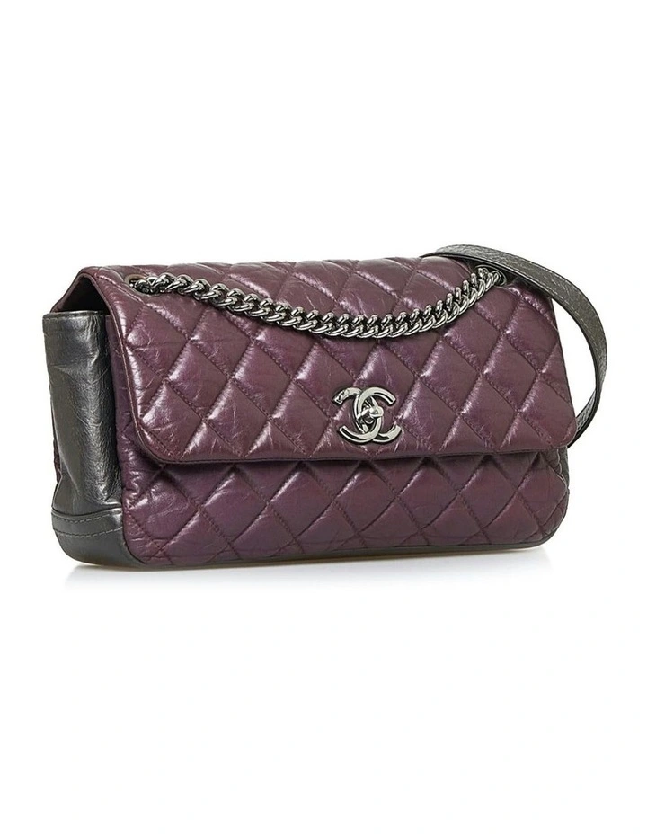 Chanel Glazed Matelasse Portobello Flap Bag Pre-Loved (Azura Fashion Group ABN 30 617 598 651) image 2
