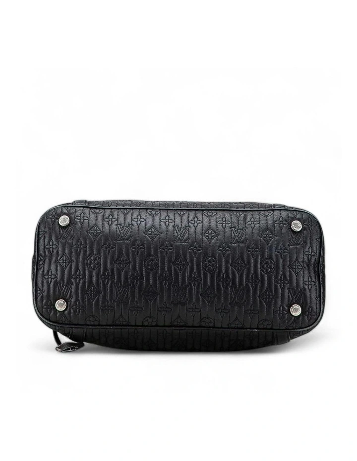 Pre-owned Embossed Leather Tote Bag Pre-Loved (Azura Fashion Group ABN 30 617 598 651) in Black image 3