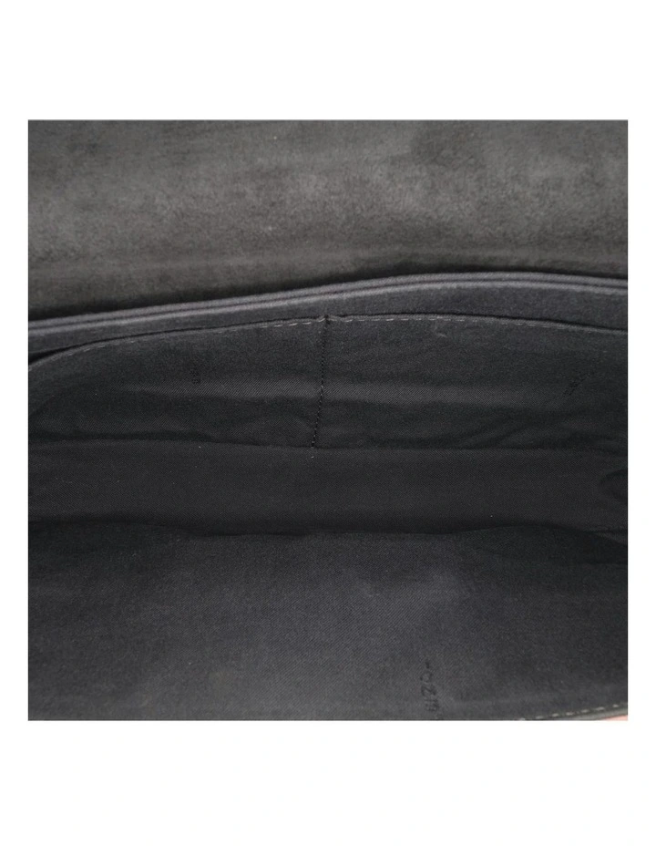 3Baguette Rectangular Shoulder Bag with Flap Closure and Metallic Detailing Pre-Loved in Pink image 4
