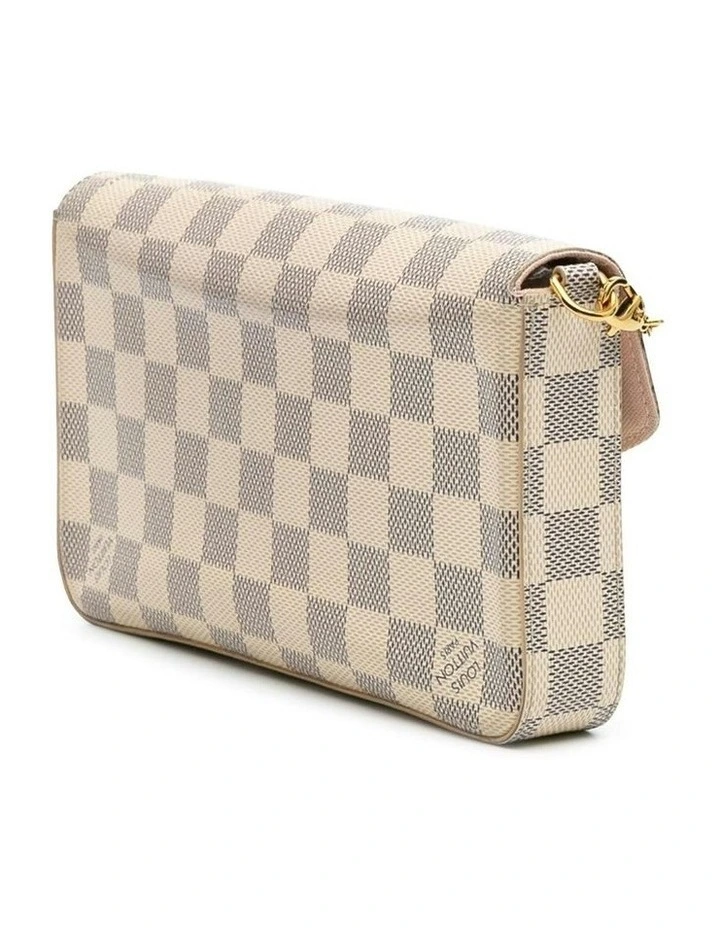 Pre-owned Pre-Loved Chain Wallet in Beige (Azura Fashion Group ABN 30 617 598 651) image 2