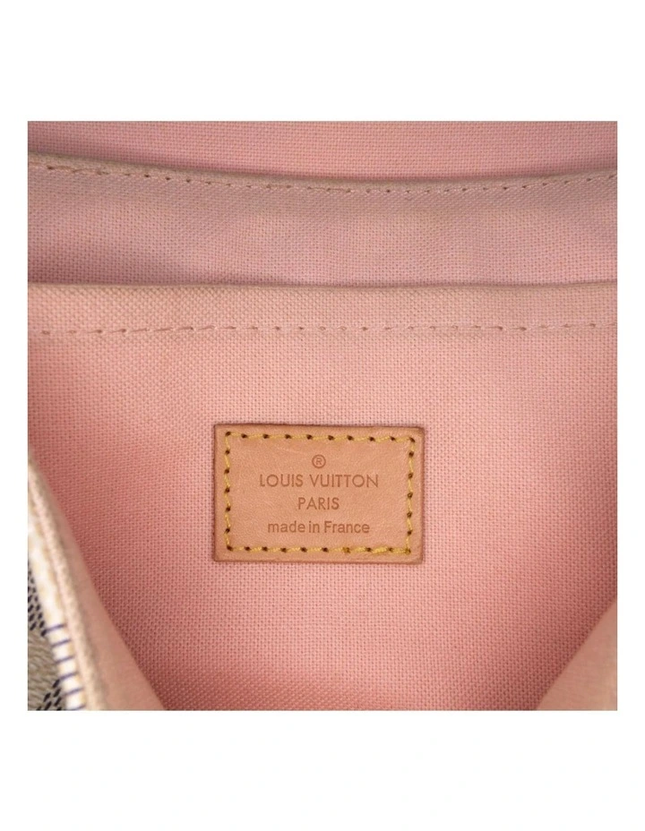 Elegant Top Handle Crossbody Bag in White image 5