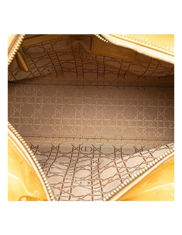 Elegant Handbag with Top Handle in image 4