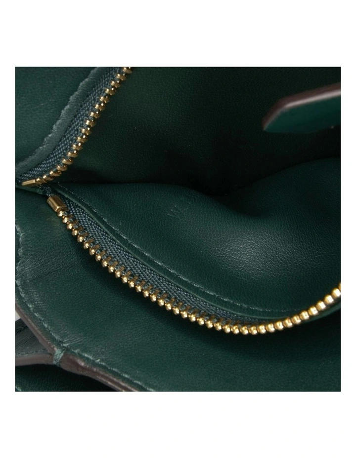 Classic Box Bag in Green image 6