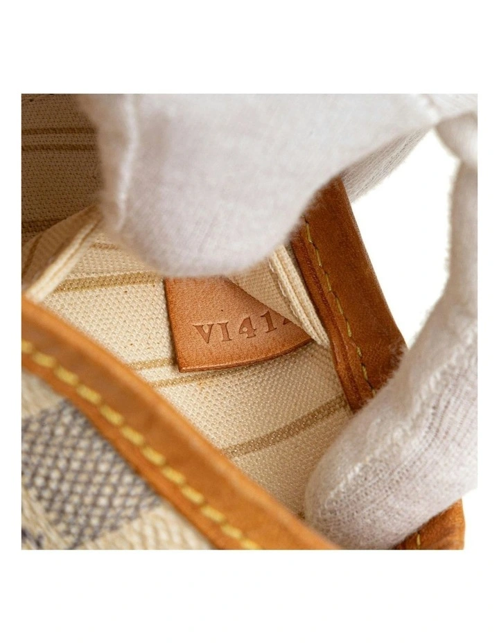 Louis Vuitton Checkered Print Tote Pre-Loved (Azura Fashion Group ABN 30 617 598 651) in White image 6