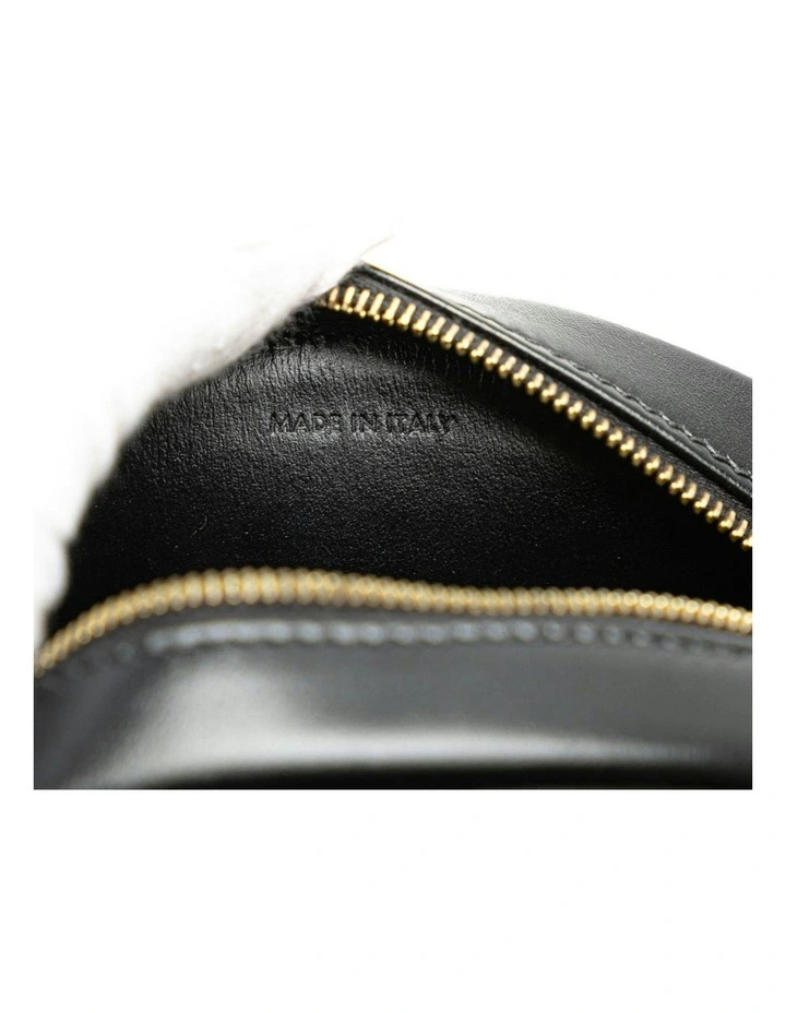 Celine Oval Shoulder Bag in Black Pre-Loved (Fashion Group ABN 30 617 598 651) image 6