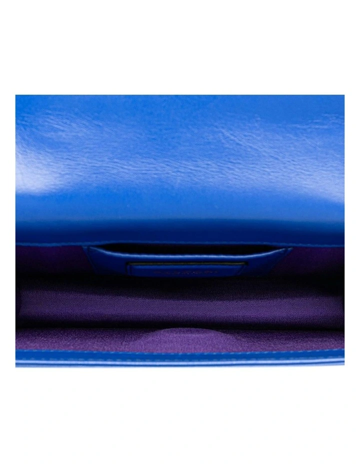Leather Shoulder Bag Pre-Loved (Fashion Group ABN 30 617 598 651) in Blue image 4