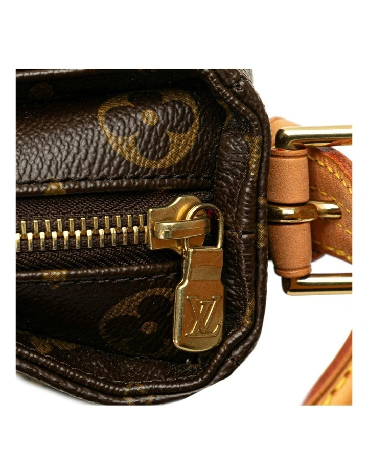 Stylish Shoulder Bag in Brown Pre-Loved (Fashion Group ABN 30 617 598 651) image 7