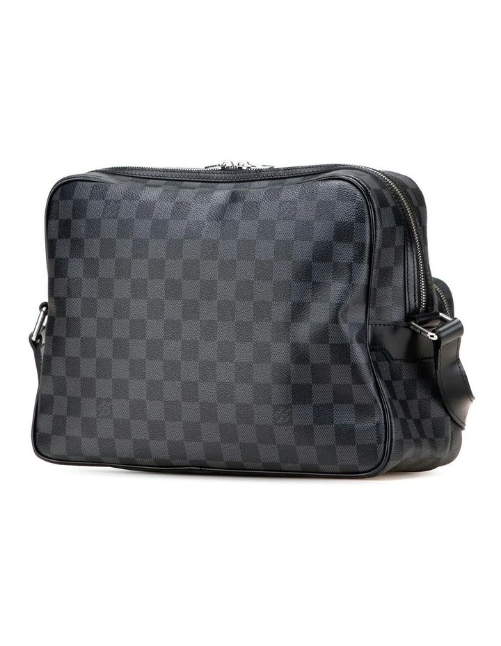 Louis Vuitton Crossbody Bag Pre-Loved in Black image 2