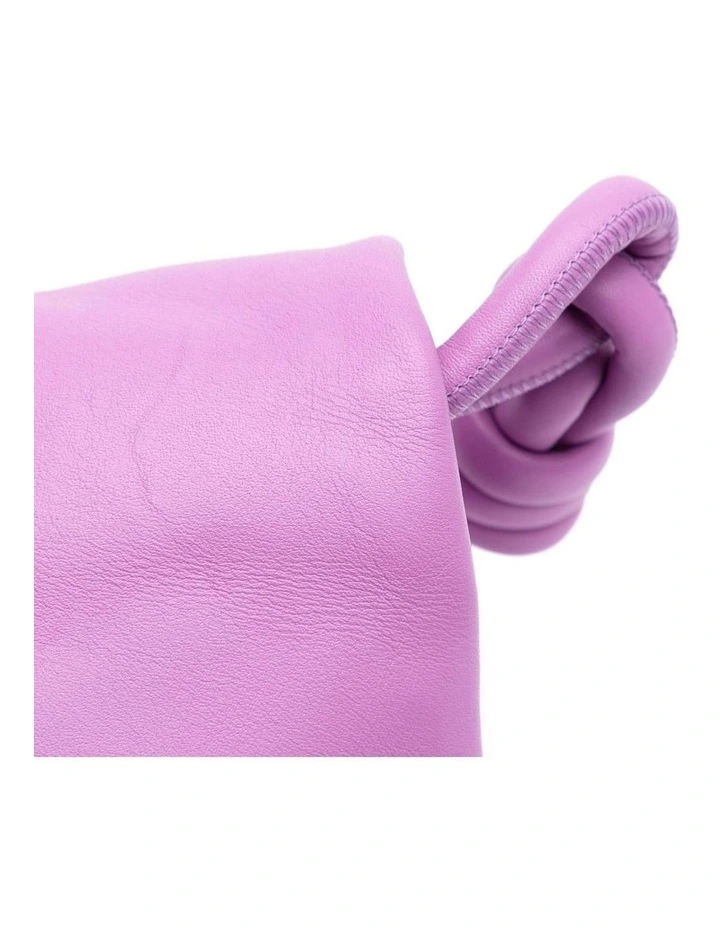 Loewe Flamenco Leather Shoulder Bag Pre-Loved in Purple image 7