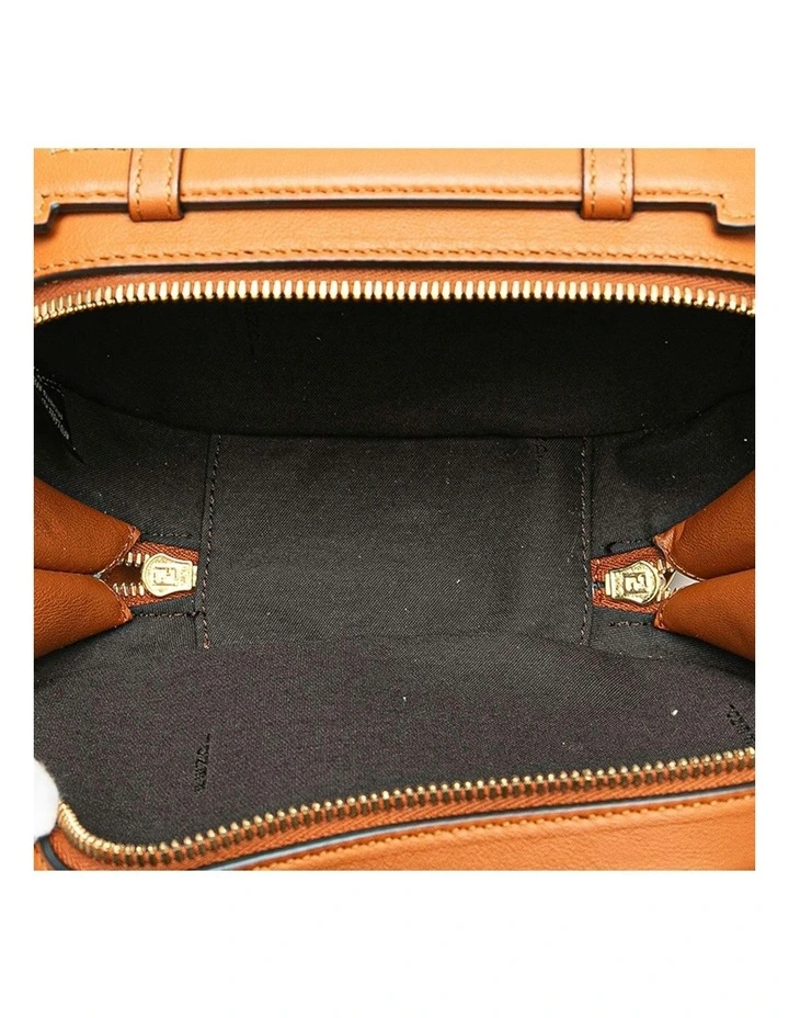 Fendi Oval Leather Shoulder Bag Pre-Loved in Brown image 4