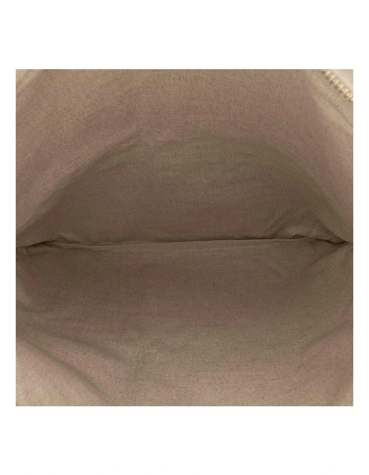 Chanel Floral Print Clutch Pre-Loved in White image 4