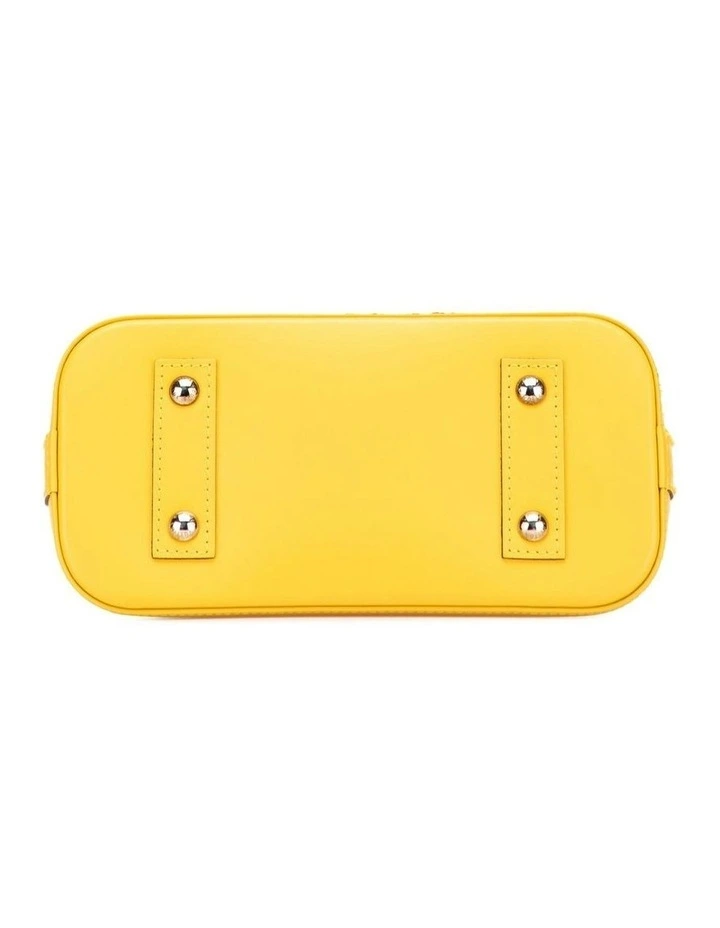 Louis Vuitton Leather Top Handle Bag Pre-Loved (Azura Fashion Group ABN 30 617 598 651) in Yellow image 3