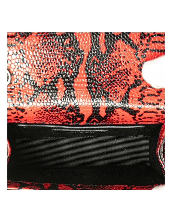 Saint Laurent Chain Shoulder Bag in Red image 4