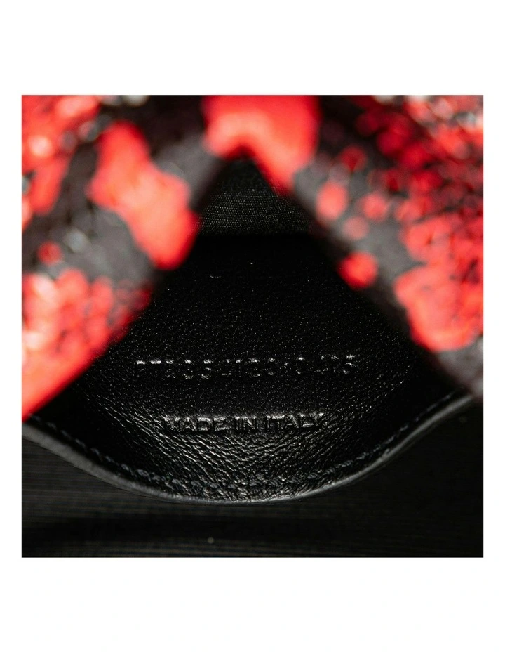 Saint Laurent Chain Shoulder Bag in Red image 6