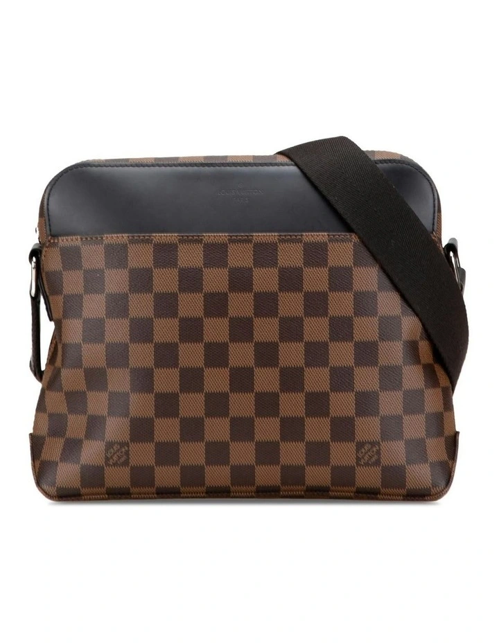 Crossbody Messenger Bag Pre-Loved (Azura Fashion Group ABN 30 617 598 651) in Brown image 1