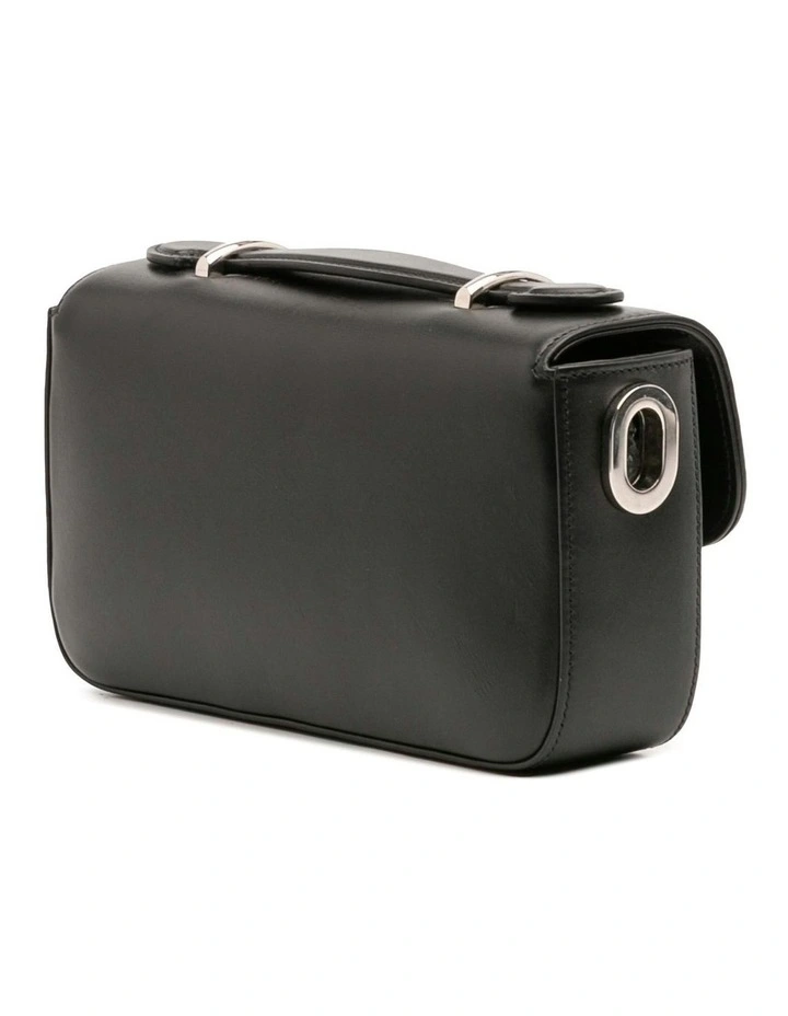 Elegant Leather Shoulder Bag (Fashion Group ABN 30 617 598 651) in Black image 2