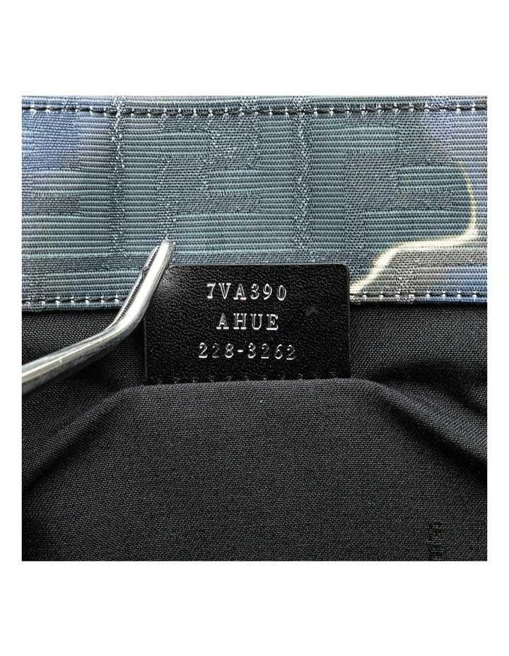 Contemporary Tote Bag With Handles (Fashion Group ABN 30 617 598 651) in Blue image 6