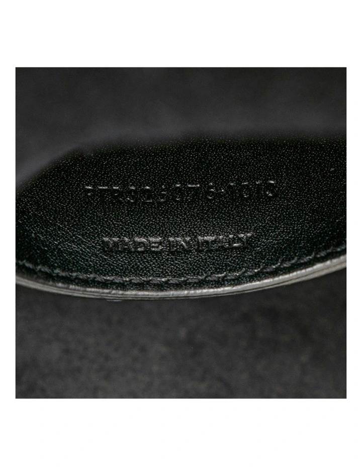 Saint Laurent Chain Shoulder Bag Pre-Loved (Azura Fashion Group ABN 30 617 598 651) in Black image 6