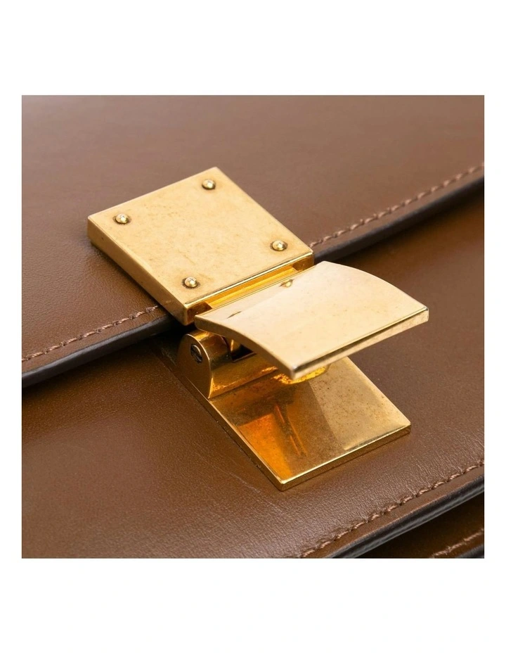 Celine Leather Shoulder Bag Pre-Loved (Azura Fashion Group ABN 30 617 598 651) in Brown image 6