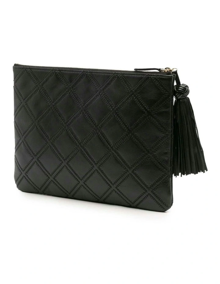 Chanel Tassel Zip Pouch Pre-Loved (Azura Fashion Group ABN 30 617 598 651) in Black image 2