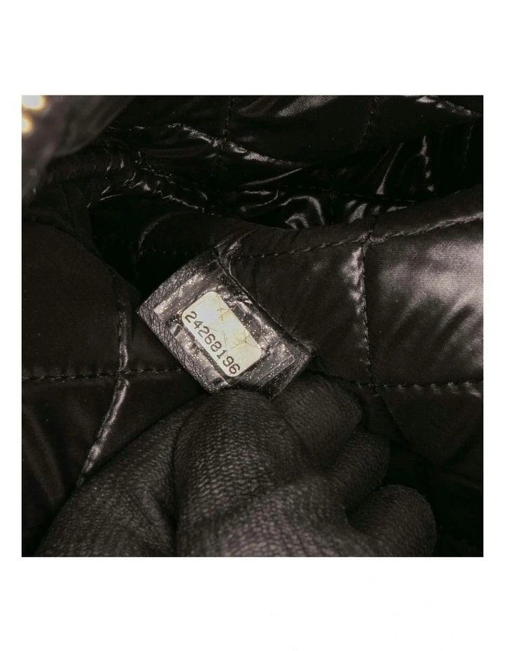 Chanel Tassel Zip Pouch Pre-Loved (Azura Fashion Group ABN 30 617 598 651) in Black image 5