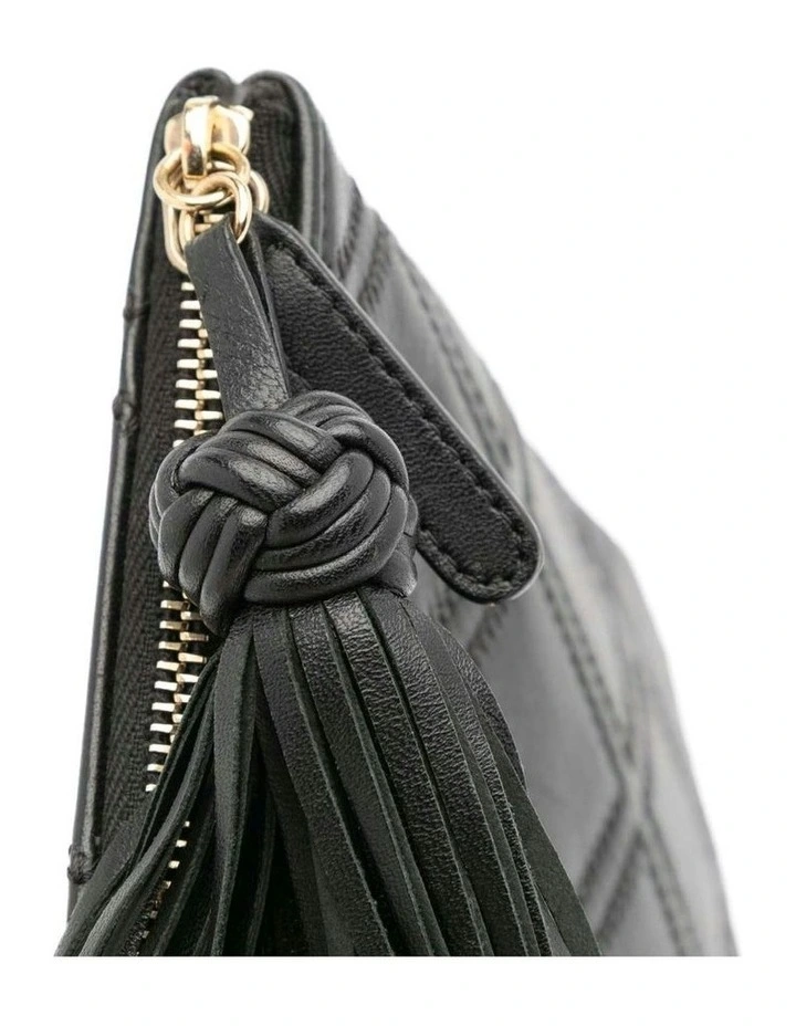 Chanel Tassel Zip Pouch Pre-Loved (Azura Fashion Group ABN 30 617 598 651) in Black image 7