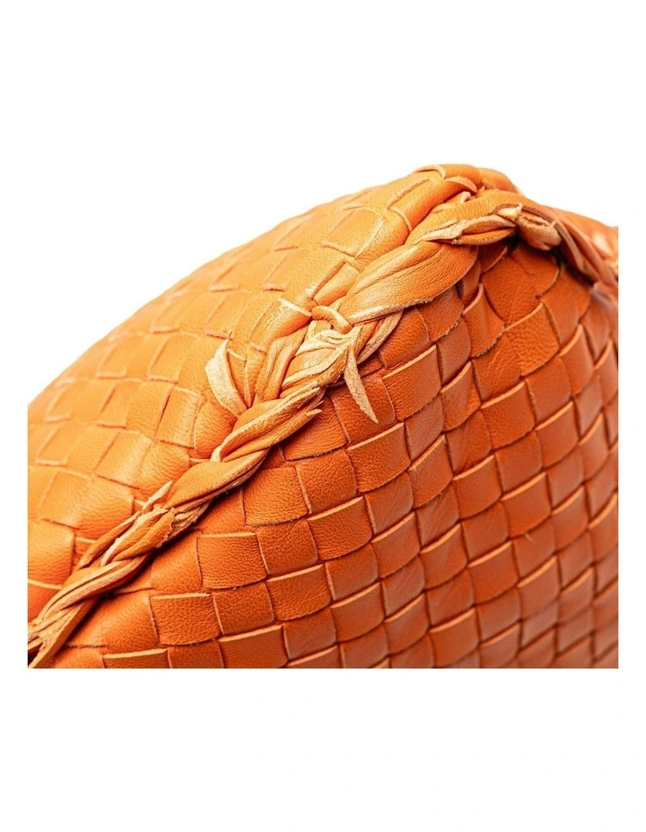 Bottega Veneta Woven Shoulder Bag Pre-Loved (Azura Fashion Group ABN 30 617 598 651) in Orange image 7