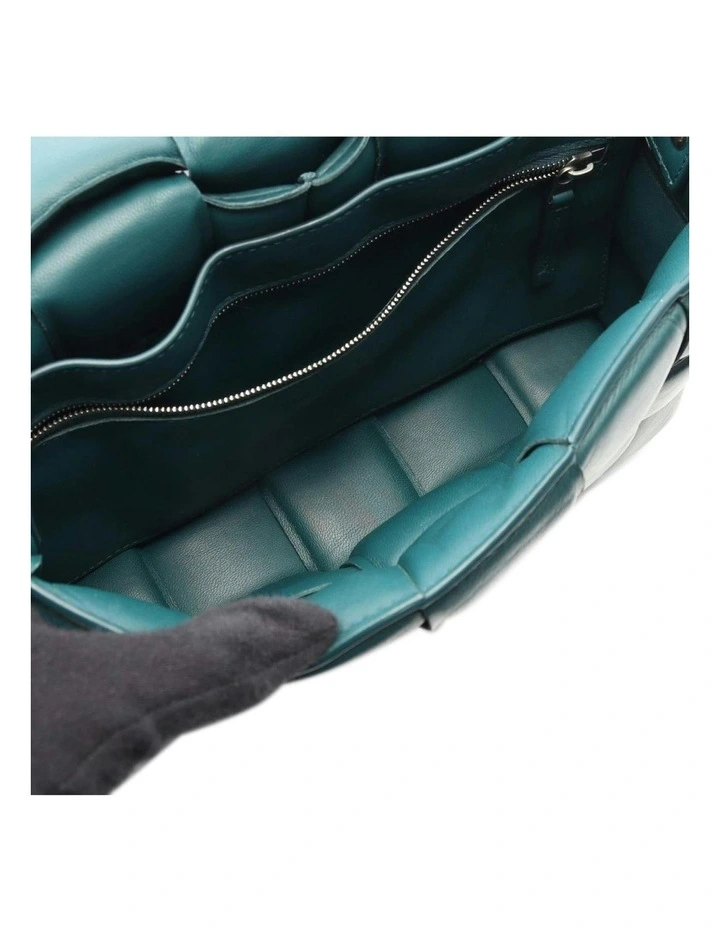 Bottega Veneta Woven Leather Crossbody Bag Pre-Loved (Azura Fashion Group ABN 30 617 598 651) in Green image 3