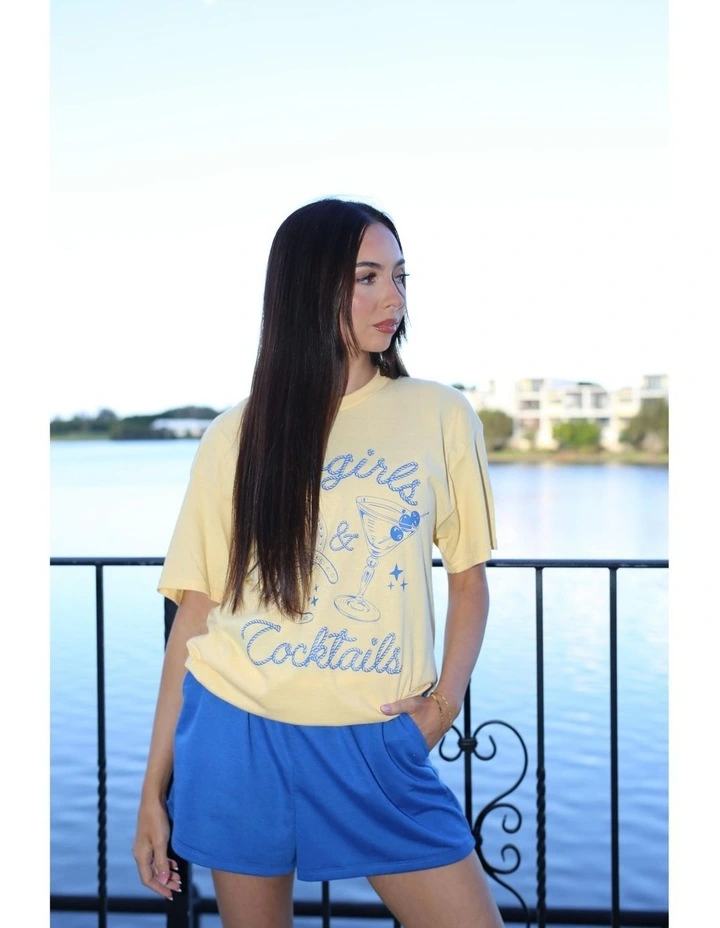 Cowgirls & Cocktails Tee in Yellow image 6