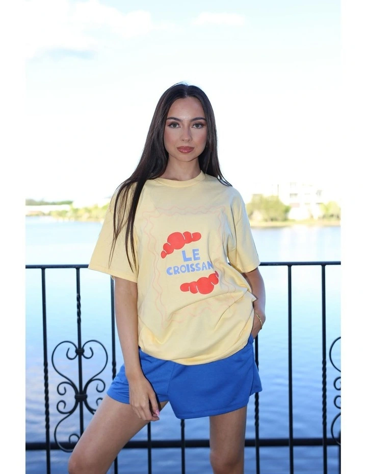 Le Croissant Tee in Yellow image 6