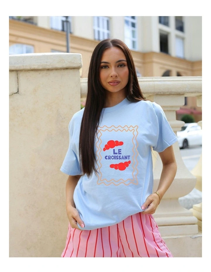 Le Croissant Tee in Blue image 4
