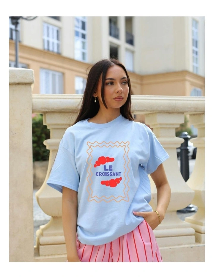 Le Croissant Tee in Blue image 6