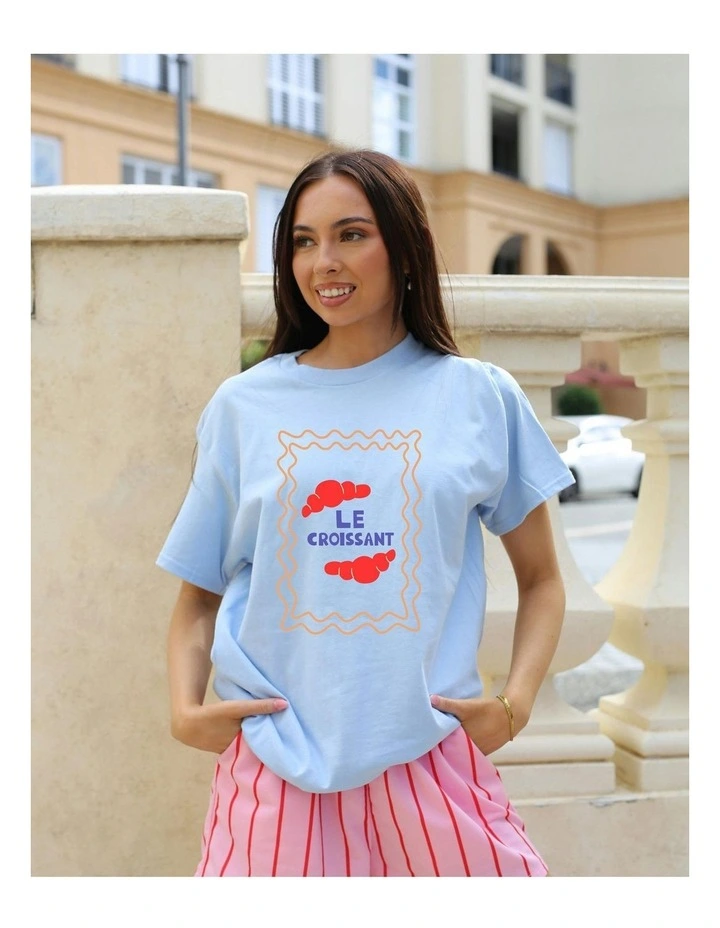 Le Croissant Tee in Blue image 7
