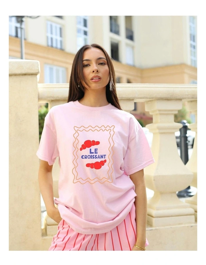 Le Croissant Tee in Pink image 4