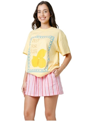 Yellow colour