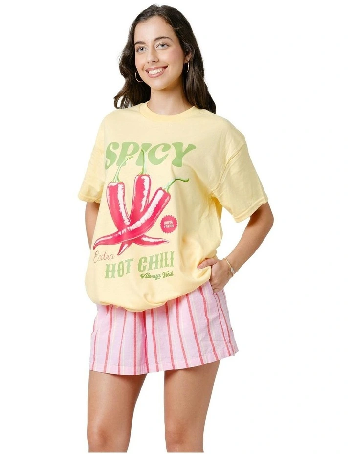 Spicy Tee in Yellow image 5