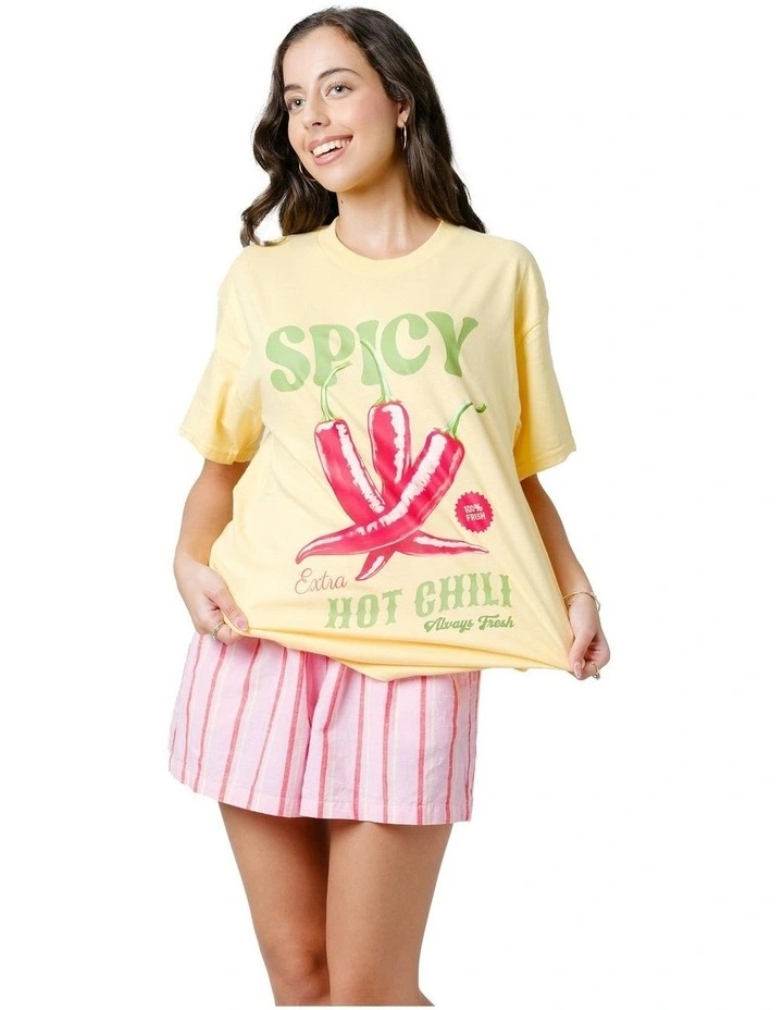 Spicy Tee in Yellow image 6