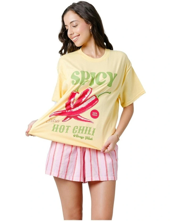 Spicy Tee in Yellow image 7
