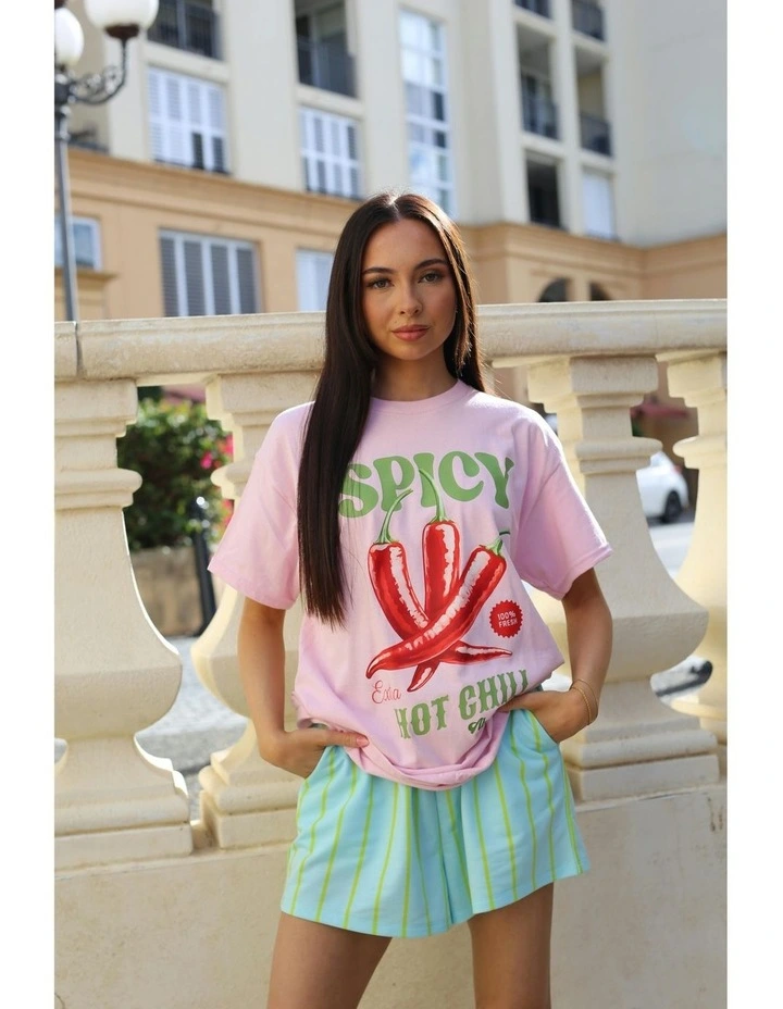 Spicy Tee in Pink image 4