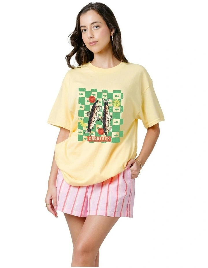 Sardine Tee in Yellow image 3