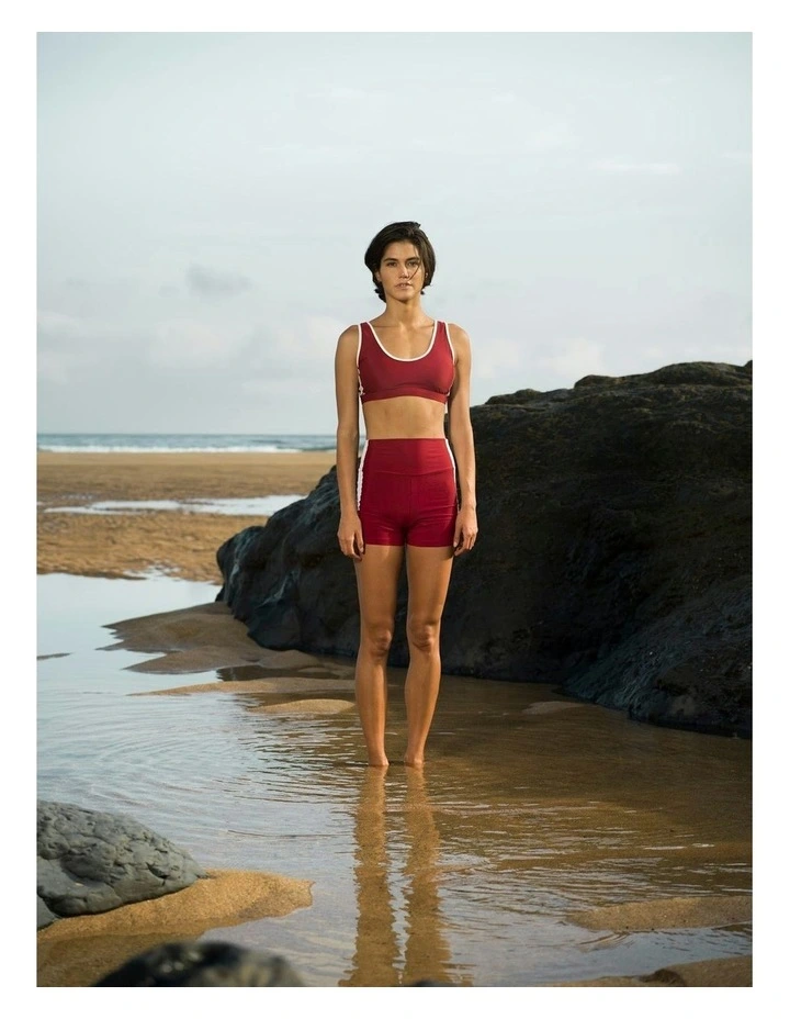 Sports Top in Red/White image 7
