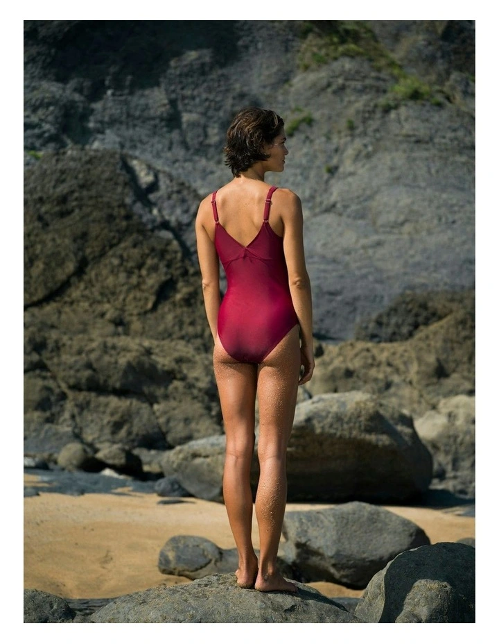 Full Coverage Bust Support Embrace Swimsuit in Red image 7