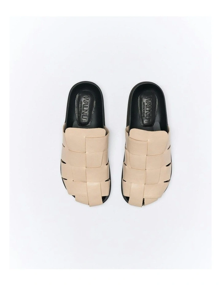 Dune Leather Mule in Oyster image 3