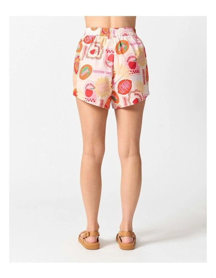 Tropez Shorts in Fruitas Frescas image 2