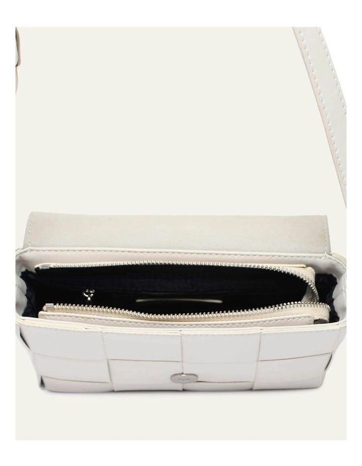 Honey Cross Body Bag in Bone Leather image 5