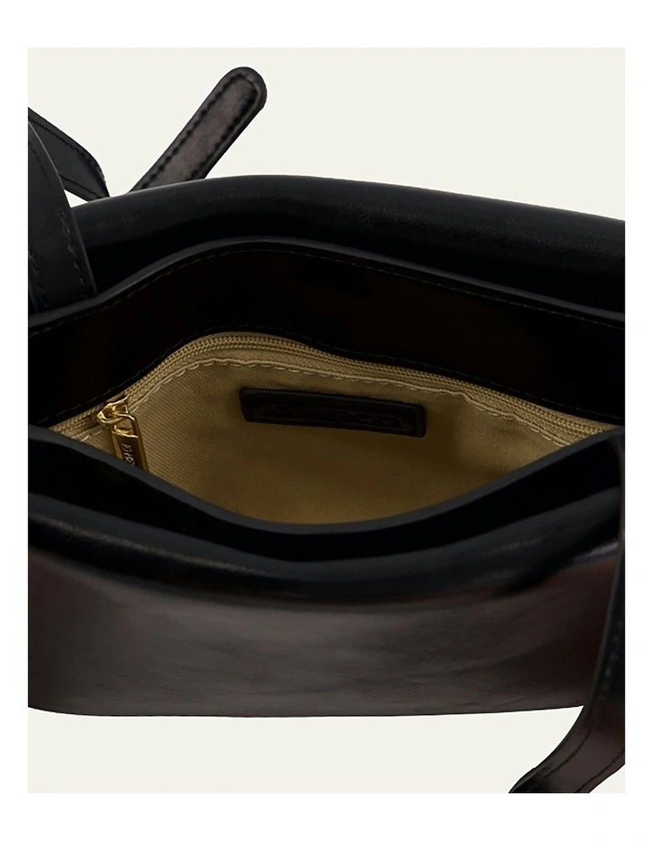 Amber Crossbody Bag in Black Leather image 5