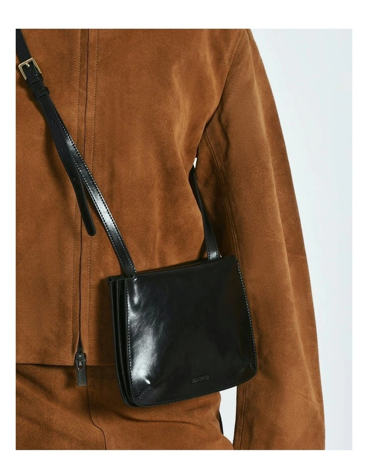 Amber Crossbody Bag in Black Leather image 7