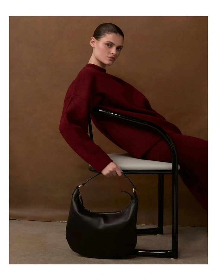 Margo Shoulder Bag in Black Leather image 6