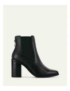 Lover High Ankle Leather Boots in Black