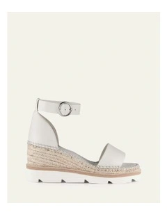 Kelly Mid Heel Leather Wedges in Bone